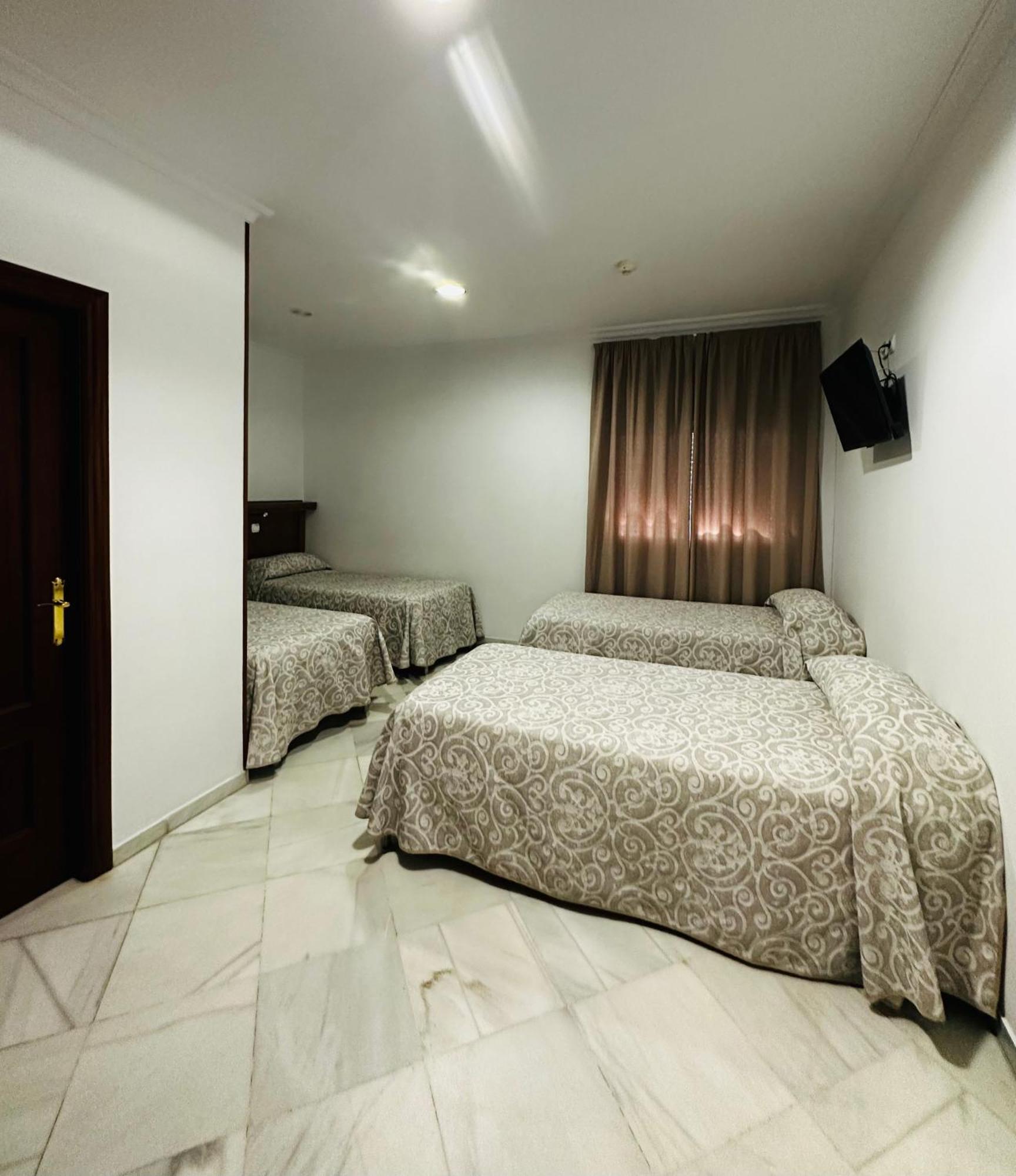 Hotel Quitagolpe Jerez de la Frontera Zewnętrze zdjęcie