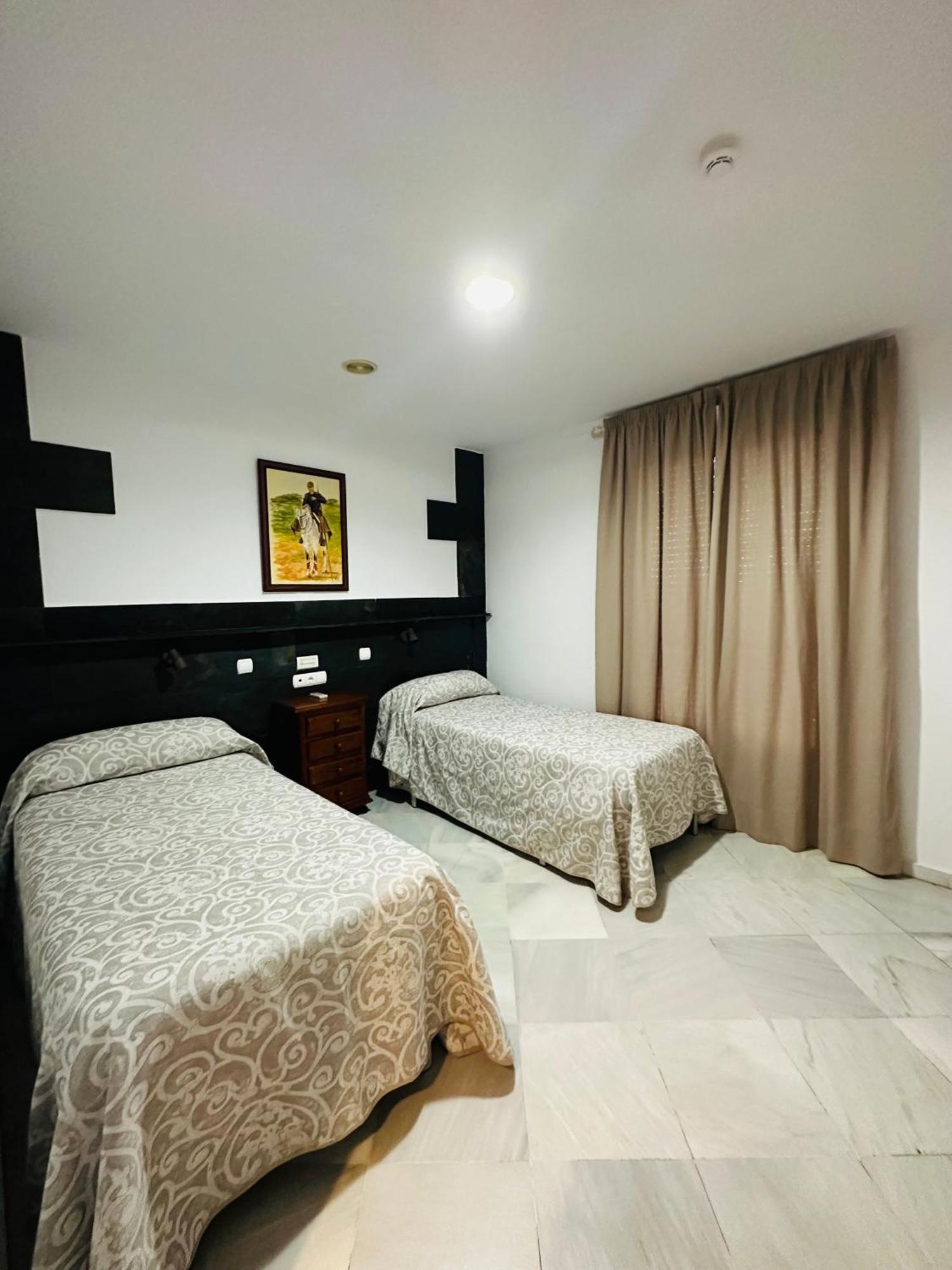 Hotel Quitagolpe Jerez de la Frontera Zewnętrze zdjęcie