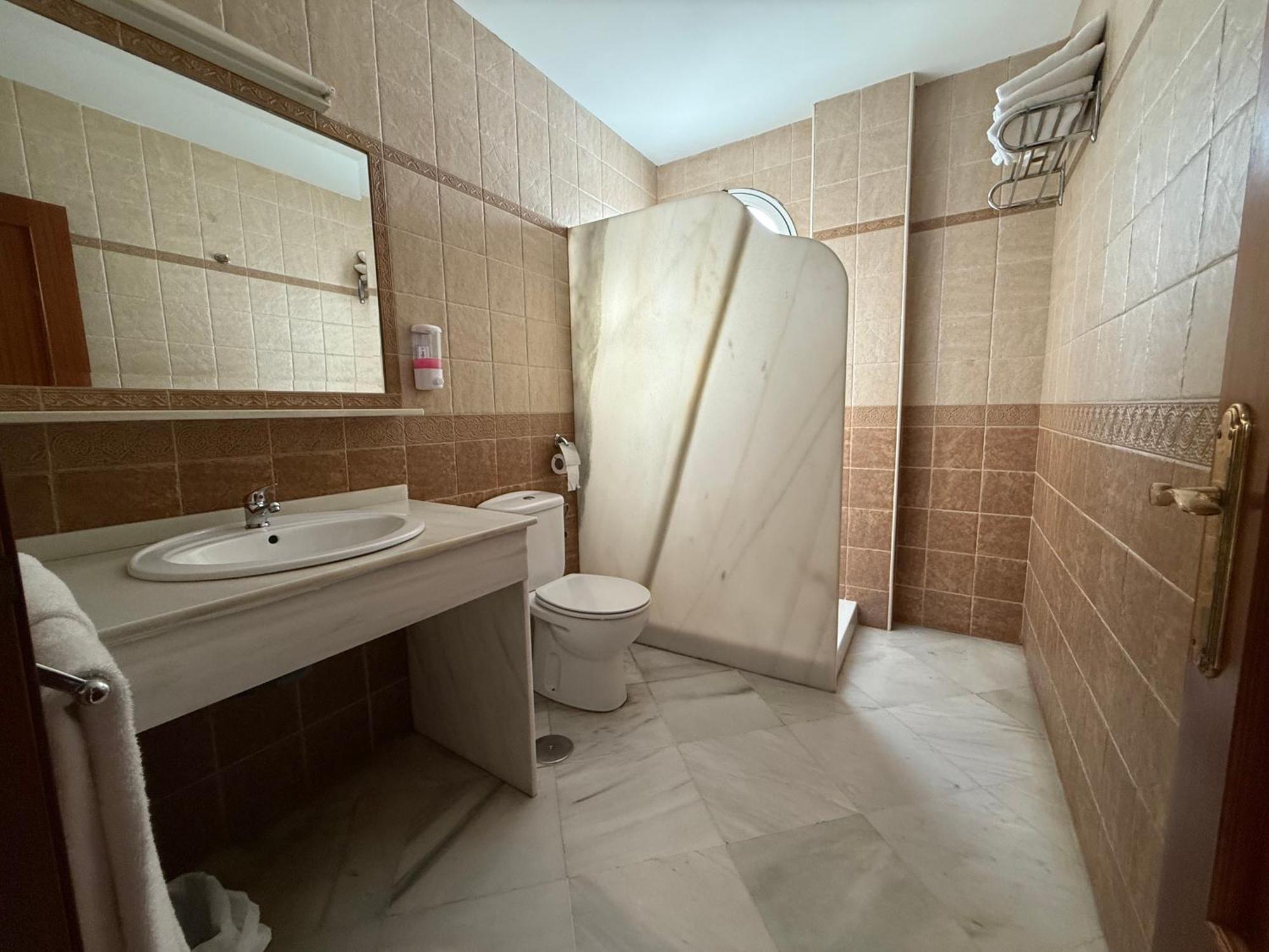 Hotel Quitagolpe Jerez de la Frontera Zewnętrze zdjęcie