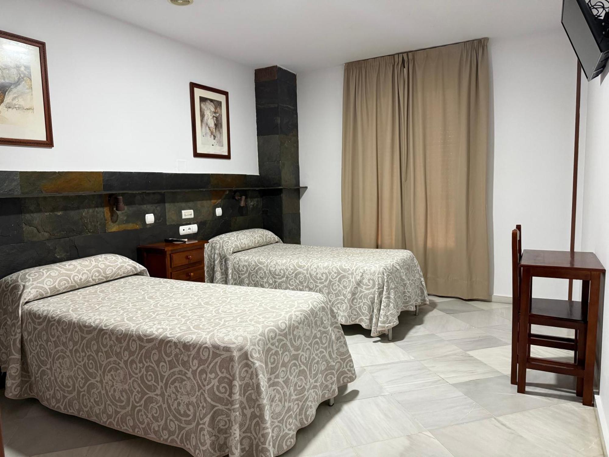 Hotel Quitagolpe Jerez de la Frontera Zewnętrze zdjęcie
